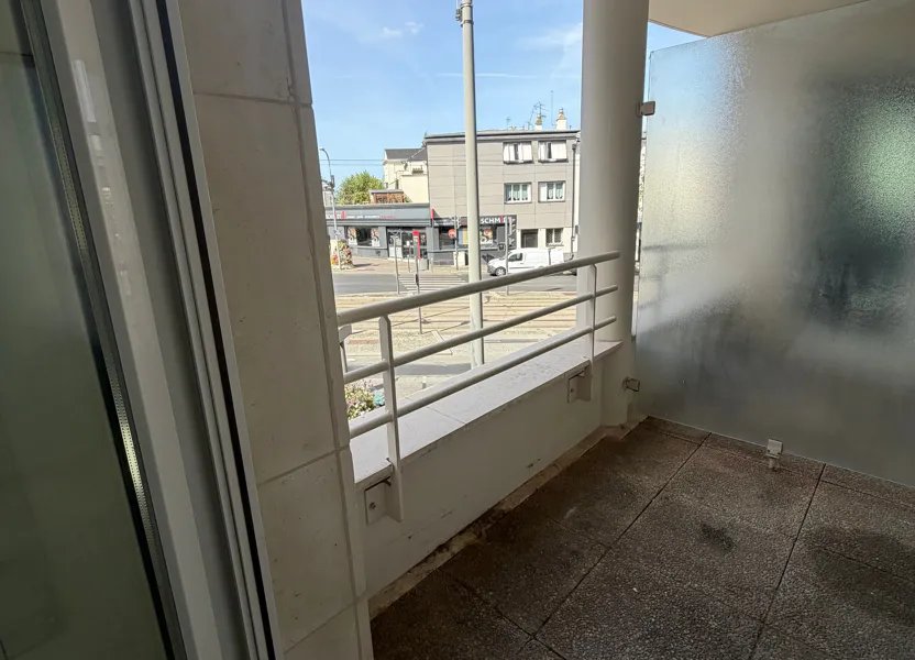 Appartement à louer, 61m², Châtillon