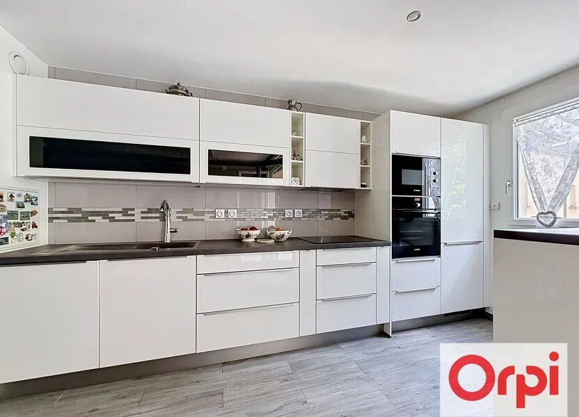 Appartement à vendre, 64m², Châtillon