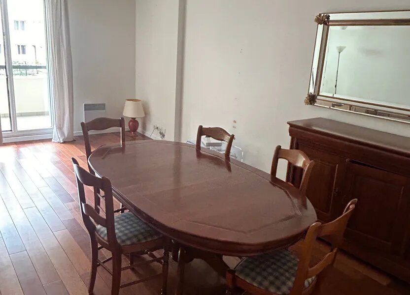 Appartement à louer, 87m², Issy-les-Moulineaux