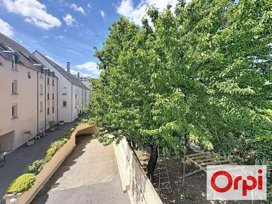 Appartement à vendre, 65m², Châtillon