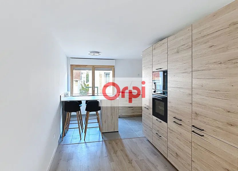 Appartement à louer, 107m², Bagneux