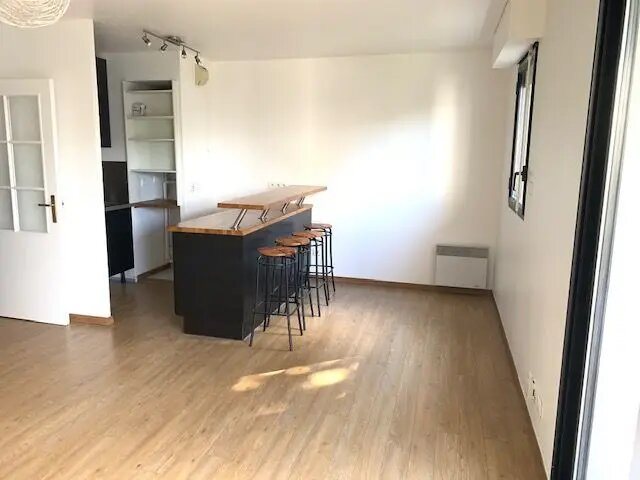 Appartement à louer, 30m², Châtillon