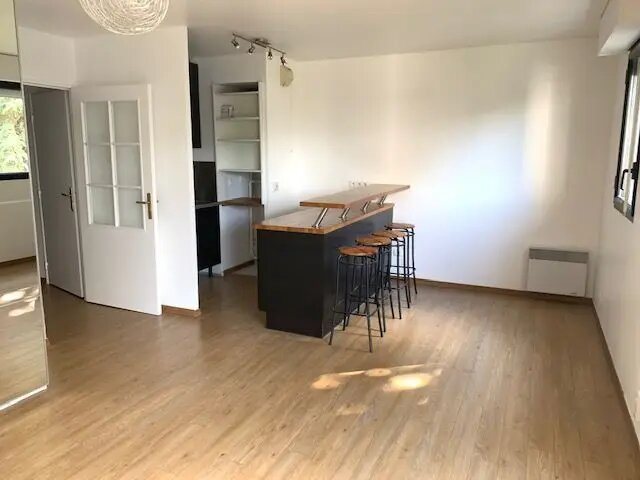 Appartement à louer, 30m², Châtillon