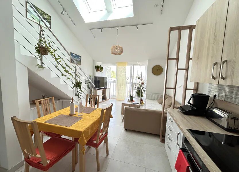 Appartement à louer, 57m², Châtillon