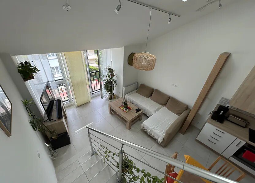 Appartement à louer, 57m², Châtillon