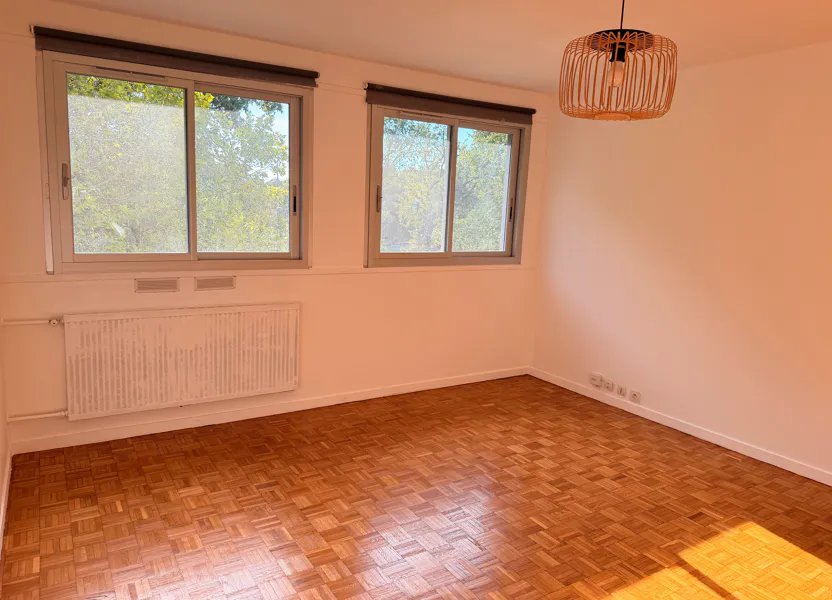 Appartement à louer, 51m², Sèvres