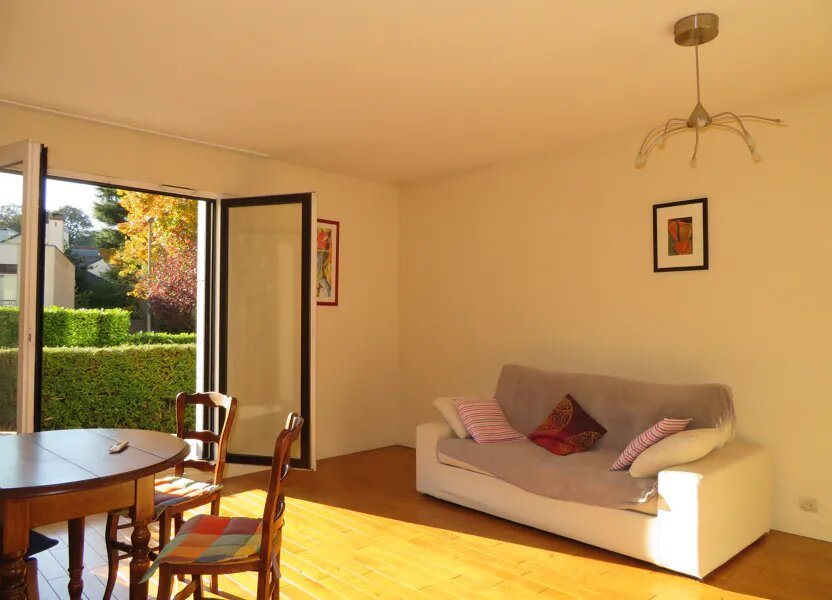 Appartement à louer, 47m², Sèvres