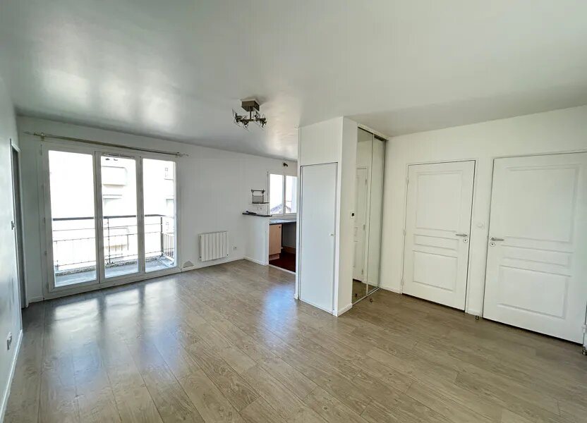 Appartement à louer, 42m², Châtillon