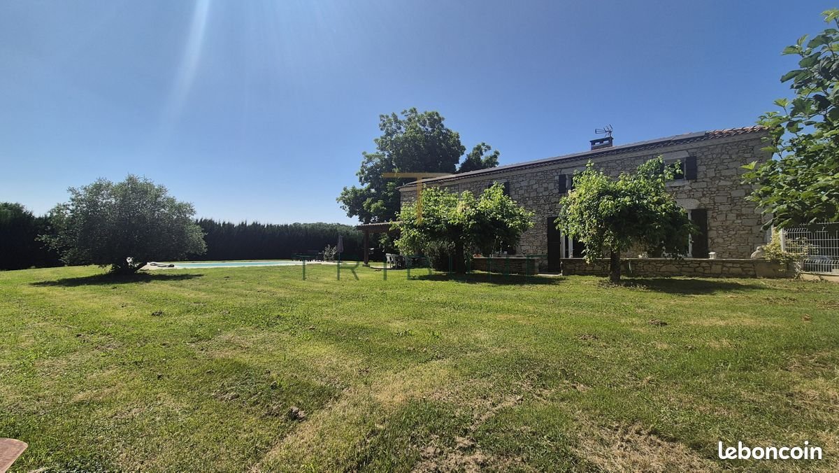 Maison à vendre, 235m², Sainte-Colombe-en-Bruilhois