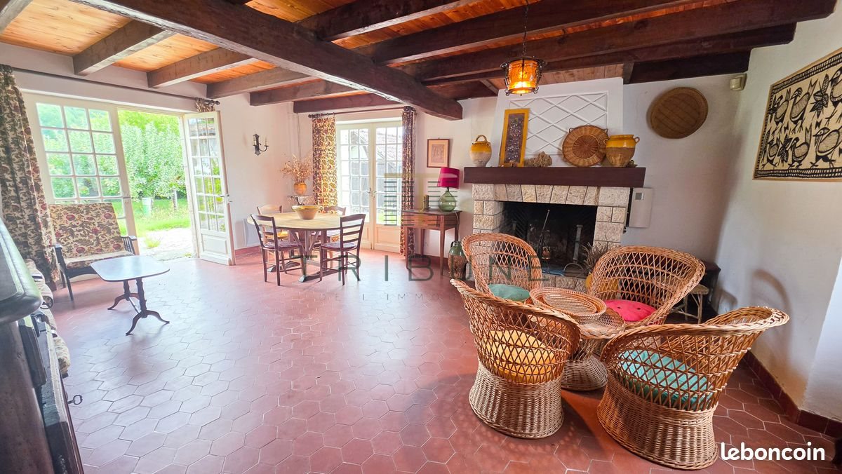 Maison à vendre, 230m², Saint-Maurin