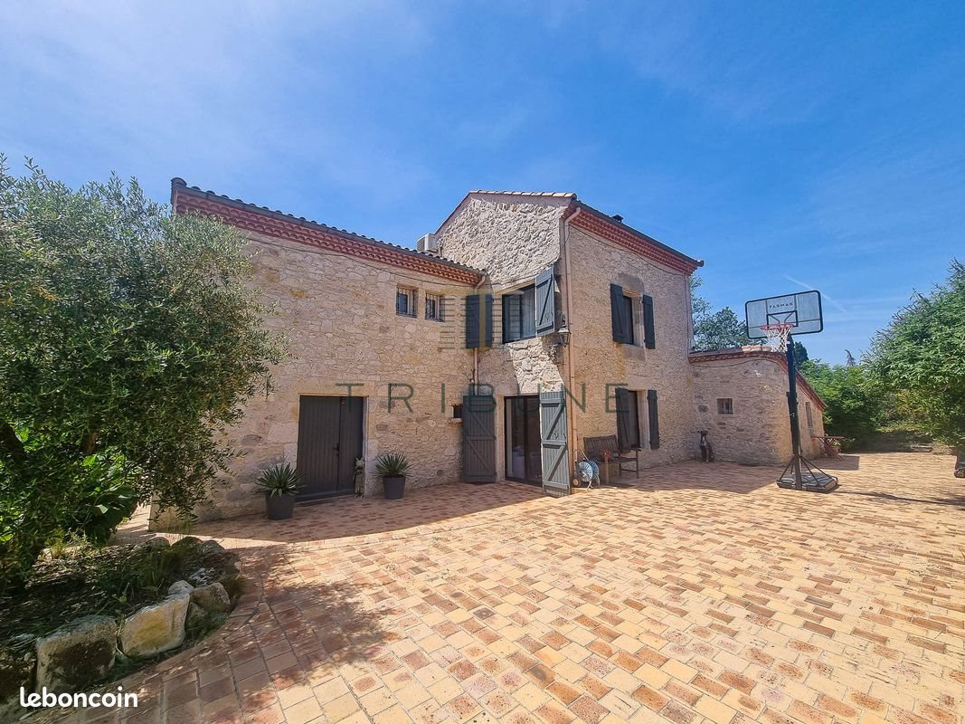 Maison à vendre, 225m², Sainte-Colombe-en-Bruilhois