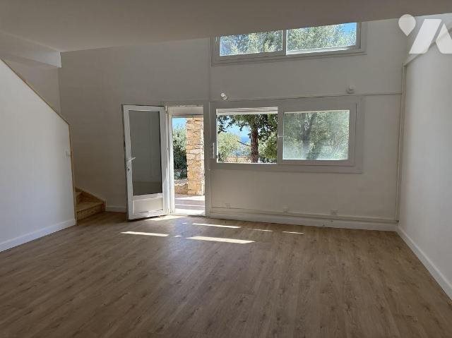 Maison à vendre, 81m², Toulon