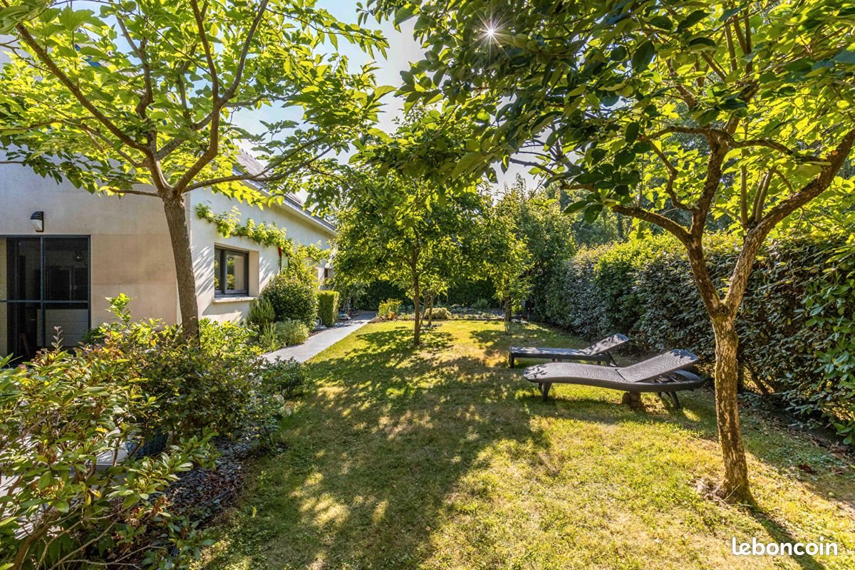 Maison à vendre, 243m², Vern-sur-Seiche