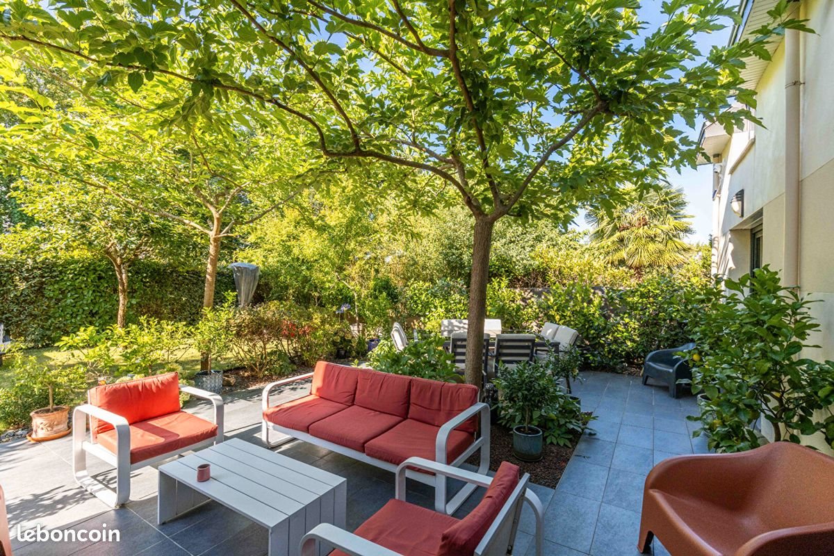 Maison à vendre, 243m², Vern-sur-Seiche