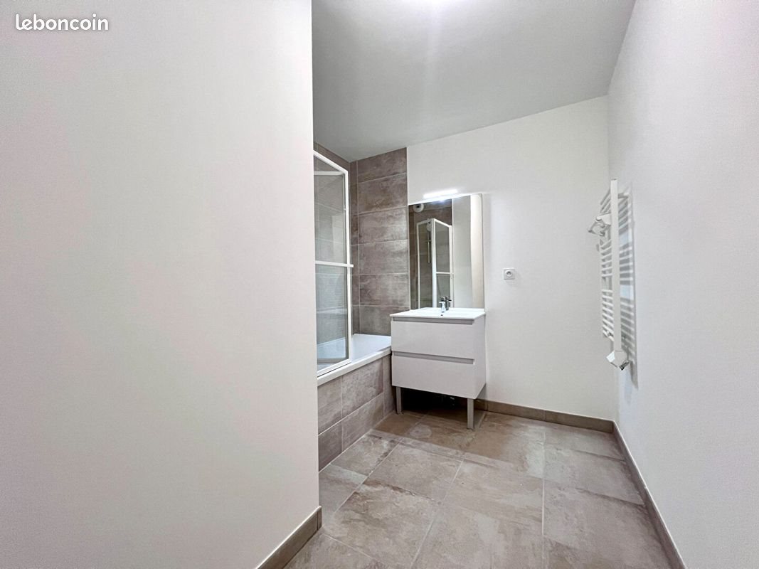 Appartement à vendre, 71m², Saint-Jacques-de-la-Lande