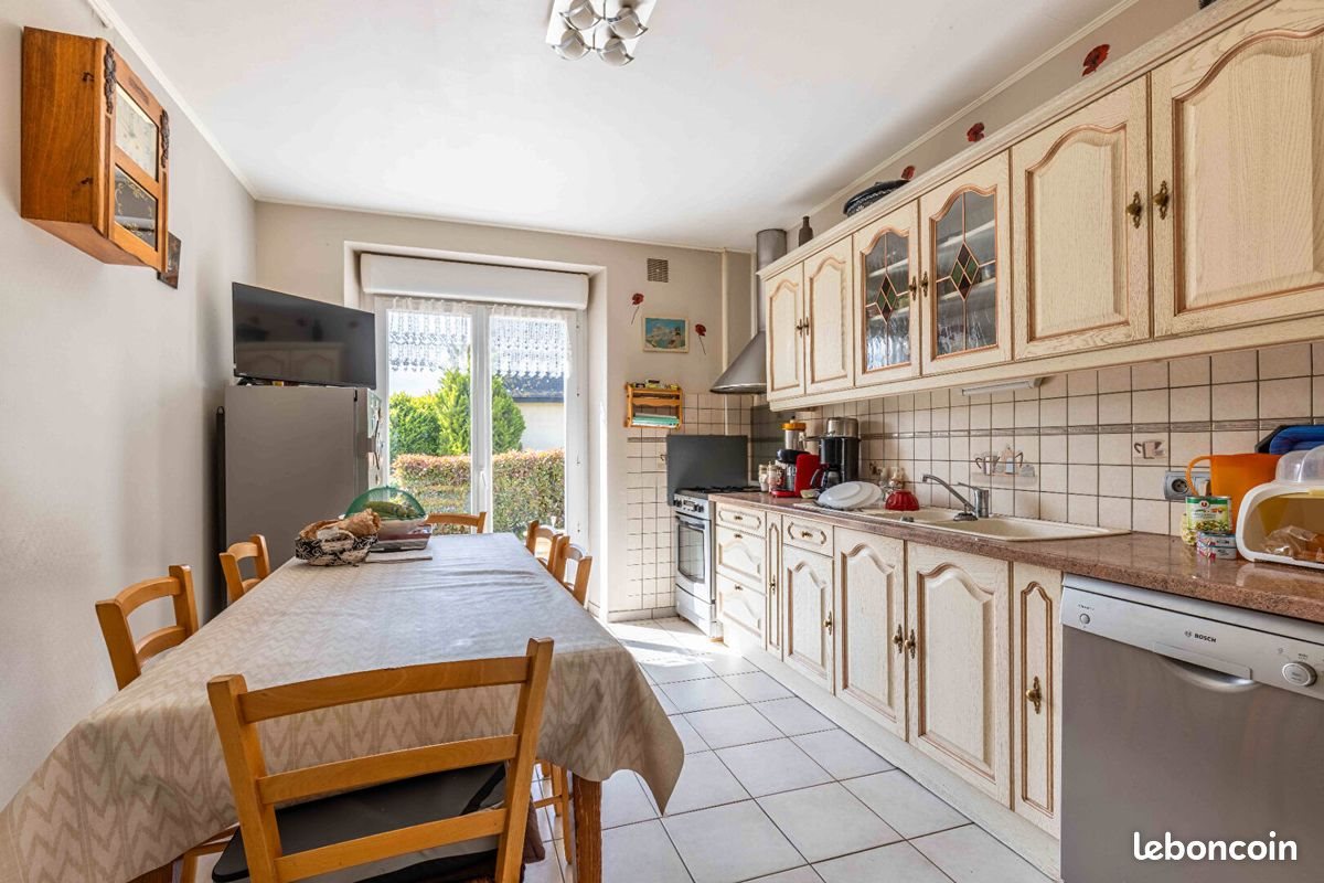 Maison à vendre, 123m², Noyal-Châtillon-sur-Seiche