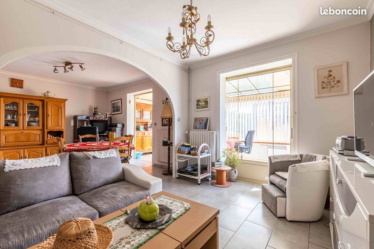 Maison à vendre, 123m², Noyal-Châtillon-sur-Seiche