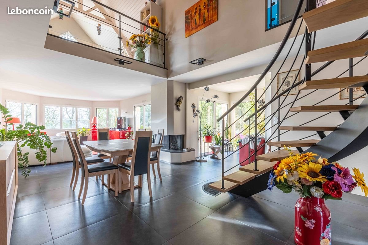 Maison à vendre, 217m², Chartres-de-Bretagne