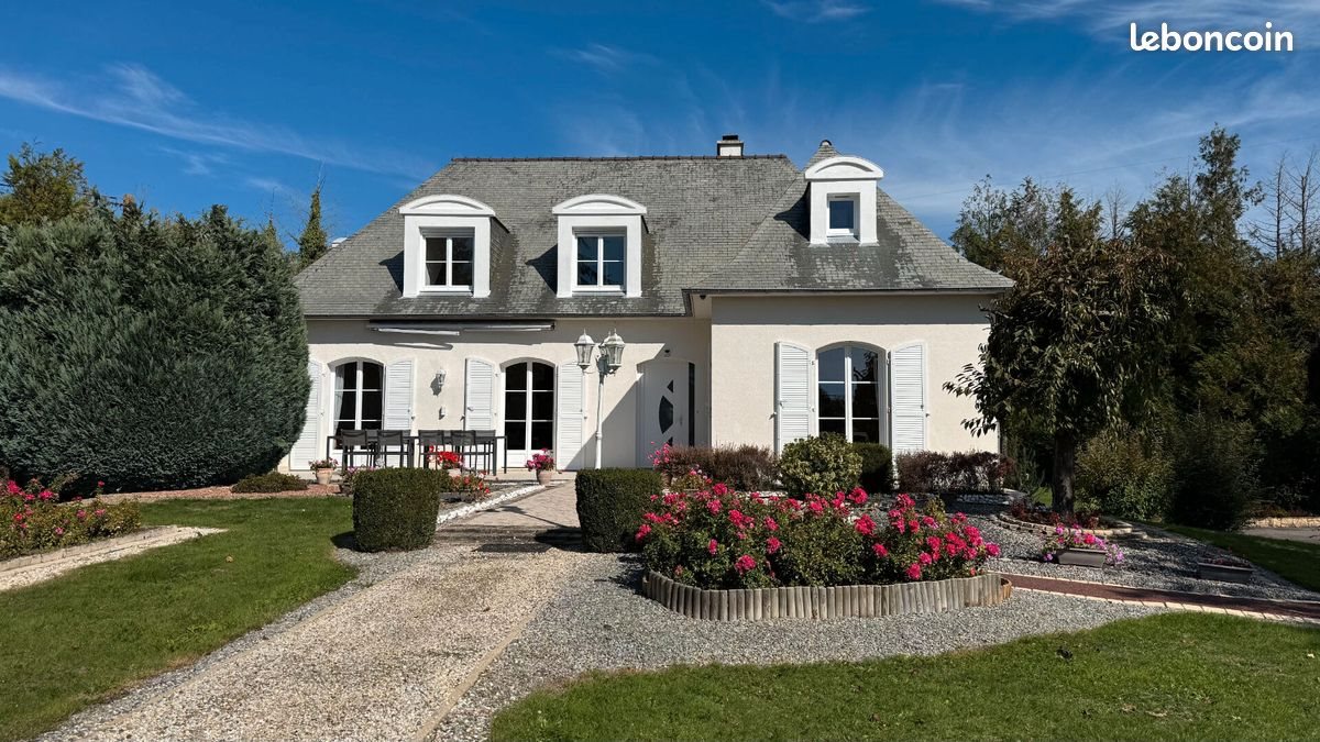 Maison à vendre, 186m², Châteaugiron
