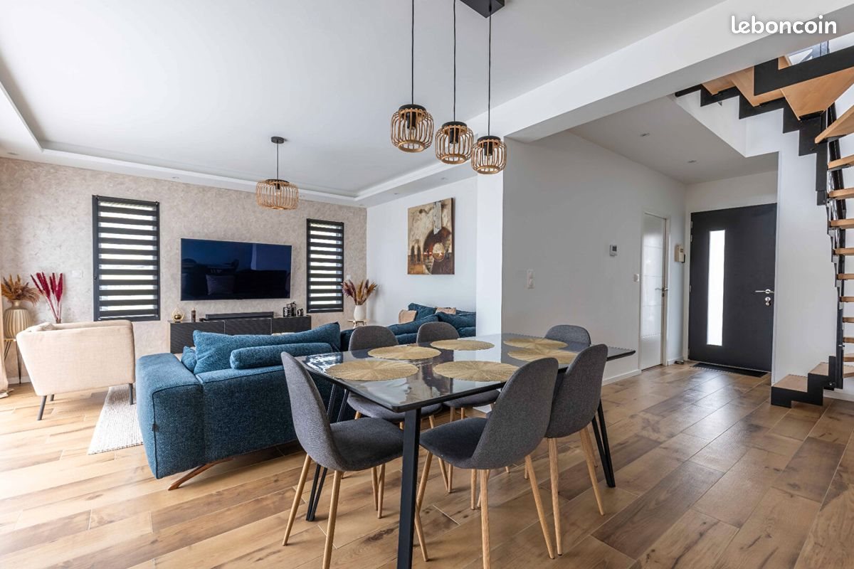 Maison à vendre, 126m², Corps-Nuds
