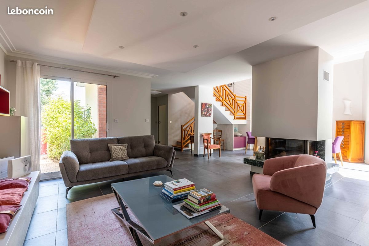 Maison à vendre, 178m², Noyal-Châtillon-sur-Seiche