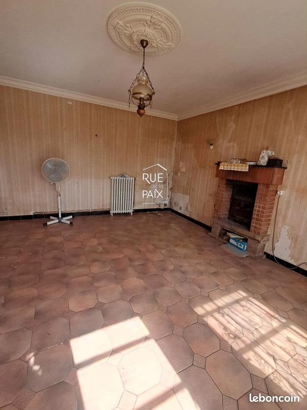 Maison à vendre, 140m², Thuré