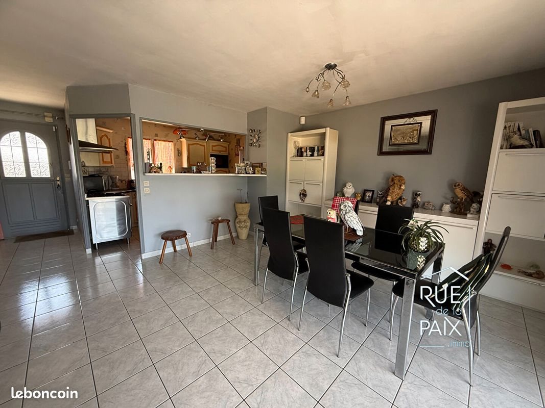 Maison à vendre, 91m², Lencloître