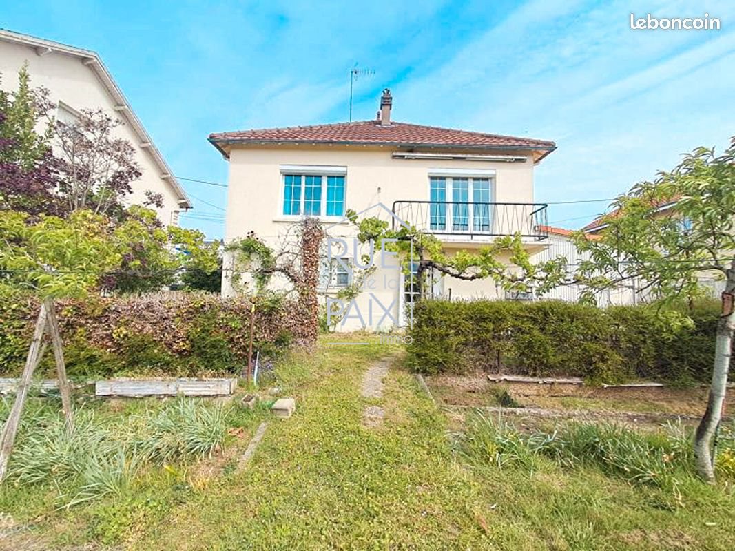 Maison à vendre, 76m², Thuré