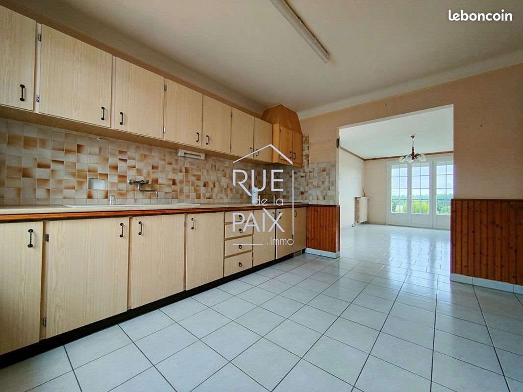 Maison à vendre, 76m², Thuré