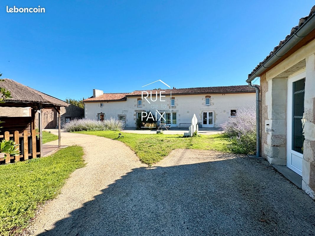 Maison à vendre, 308m², Quinçay