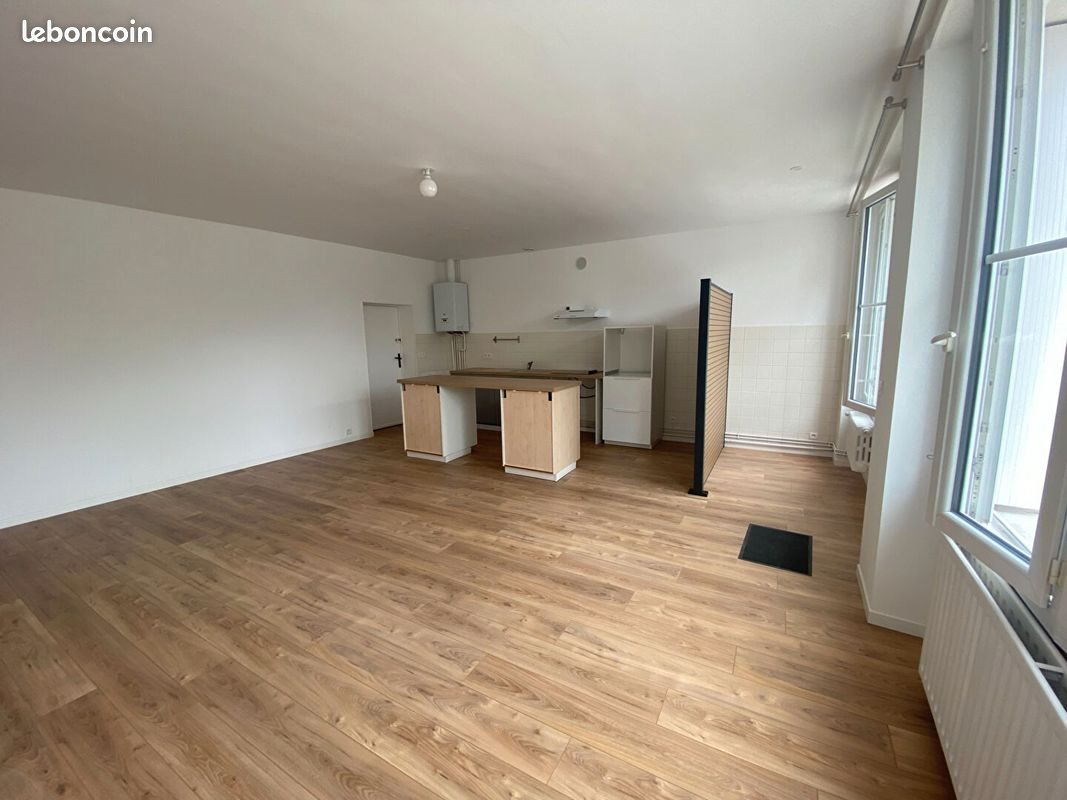 Maison à louer, 105m², Loudun