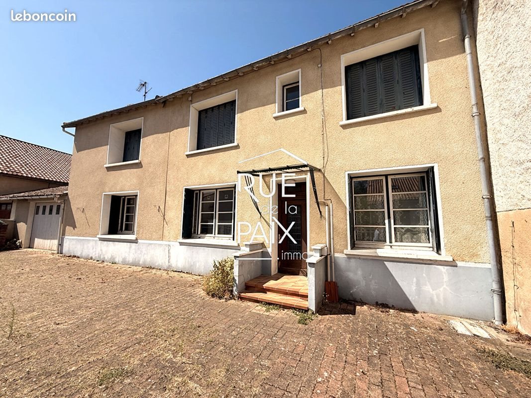 Maison à vendre, 124m², Latillé