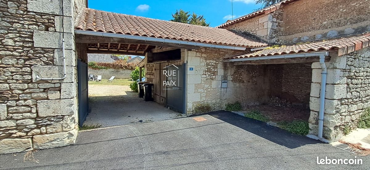 Maison à vendre, 108m², Saint-Genest-d'Ambière