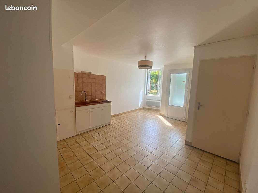 Appartement à louer, 29m², Lencloître