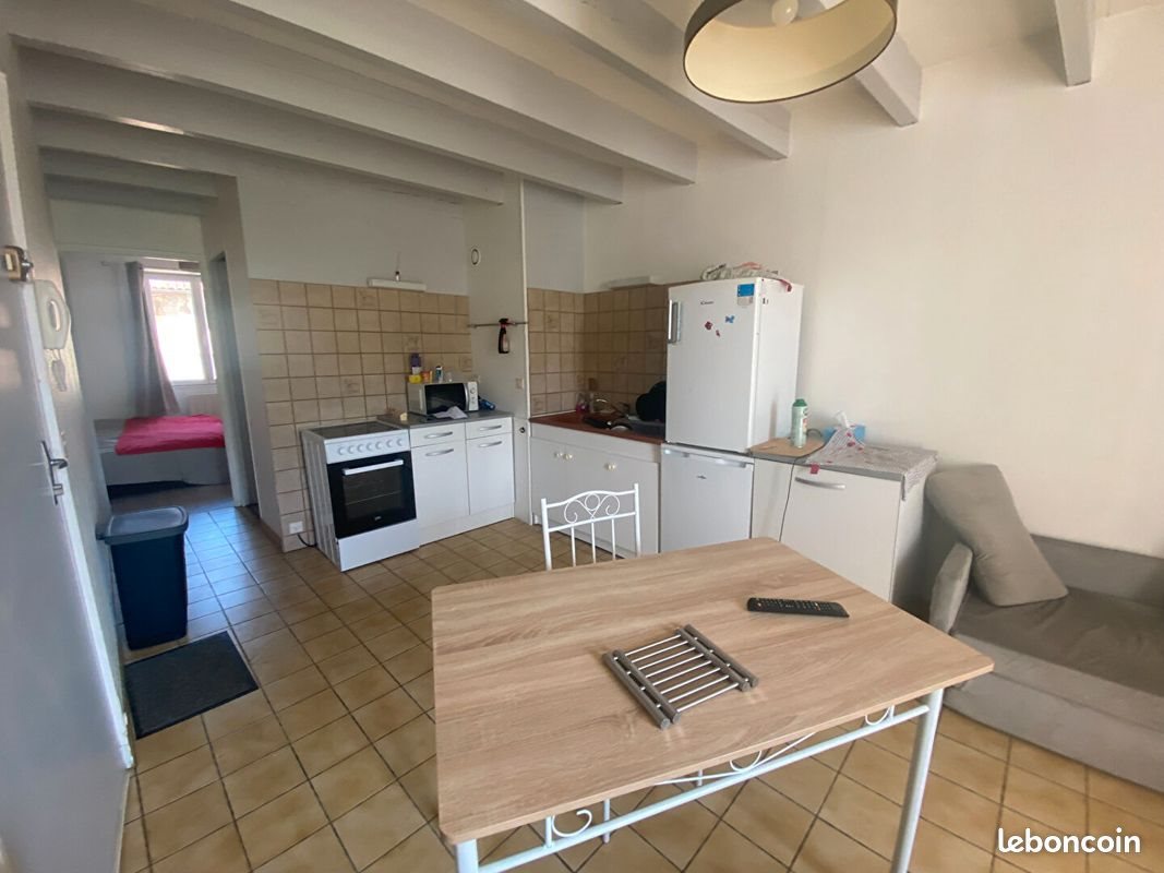 Appartement à louer, 30m², Lencloître