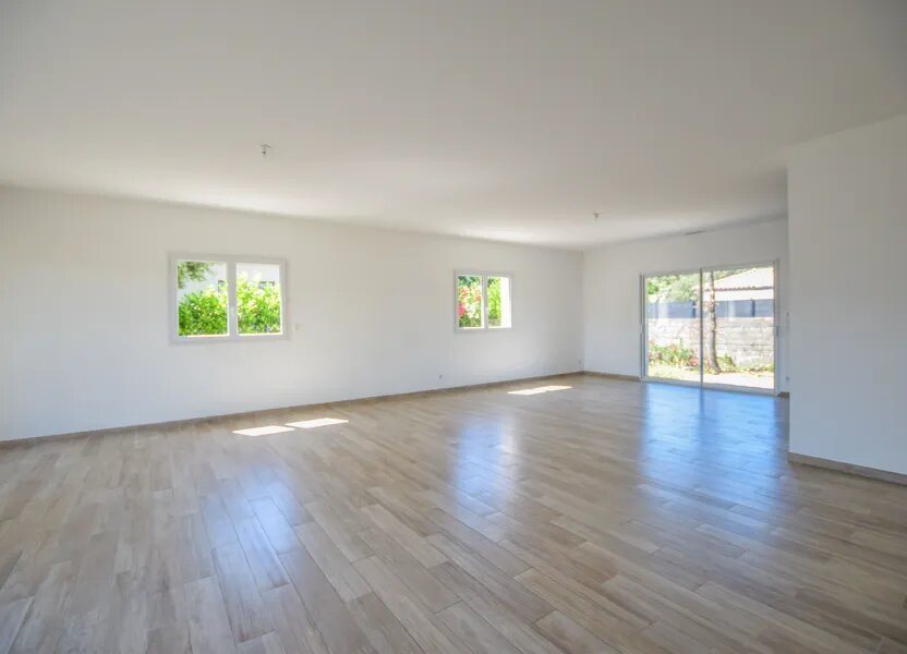 Maison à vendre, 163m², Rochefort-du-Gard