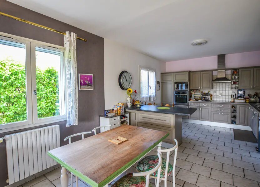 Maison à vendre, 150m², Rochefort-du-Gard