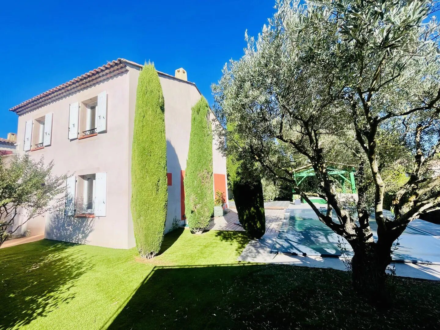 Maison à vendre, 108m², Mallemort