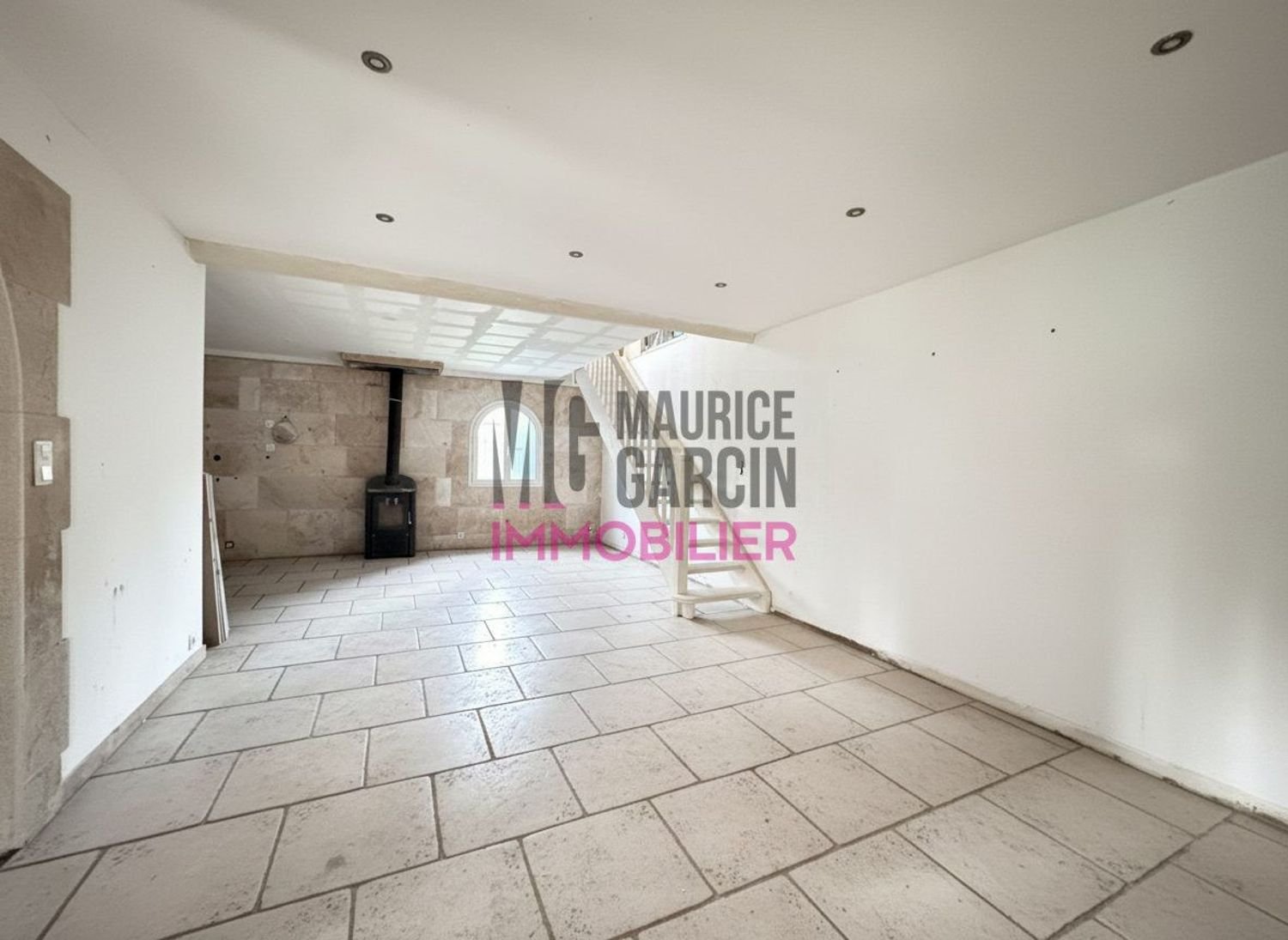 Maison à vendre, 180m², Morières-lès-Avignon