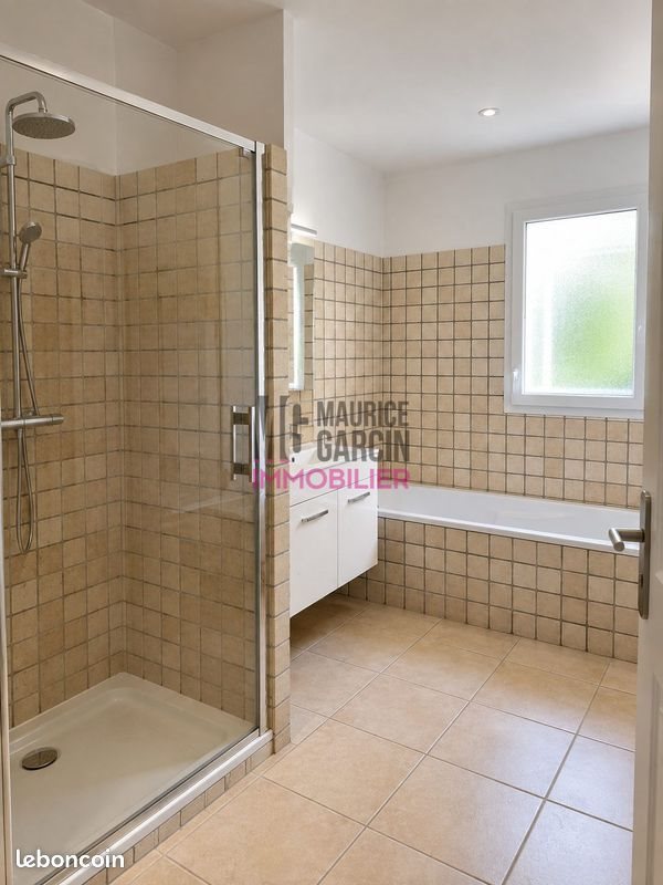 Maison à louer, 95m², Avignon