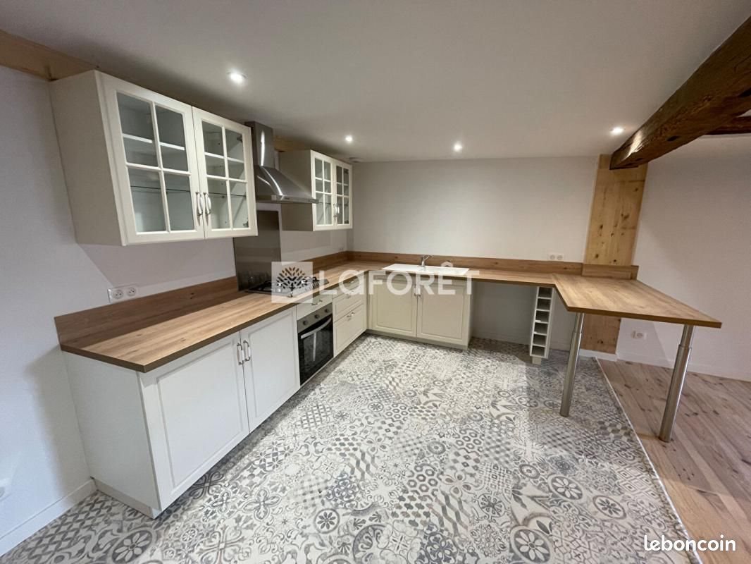 Maison à louer, 118m², Saint-Juéry