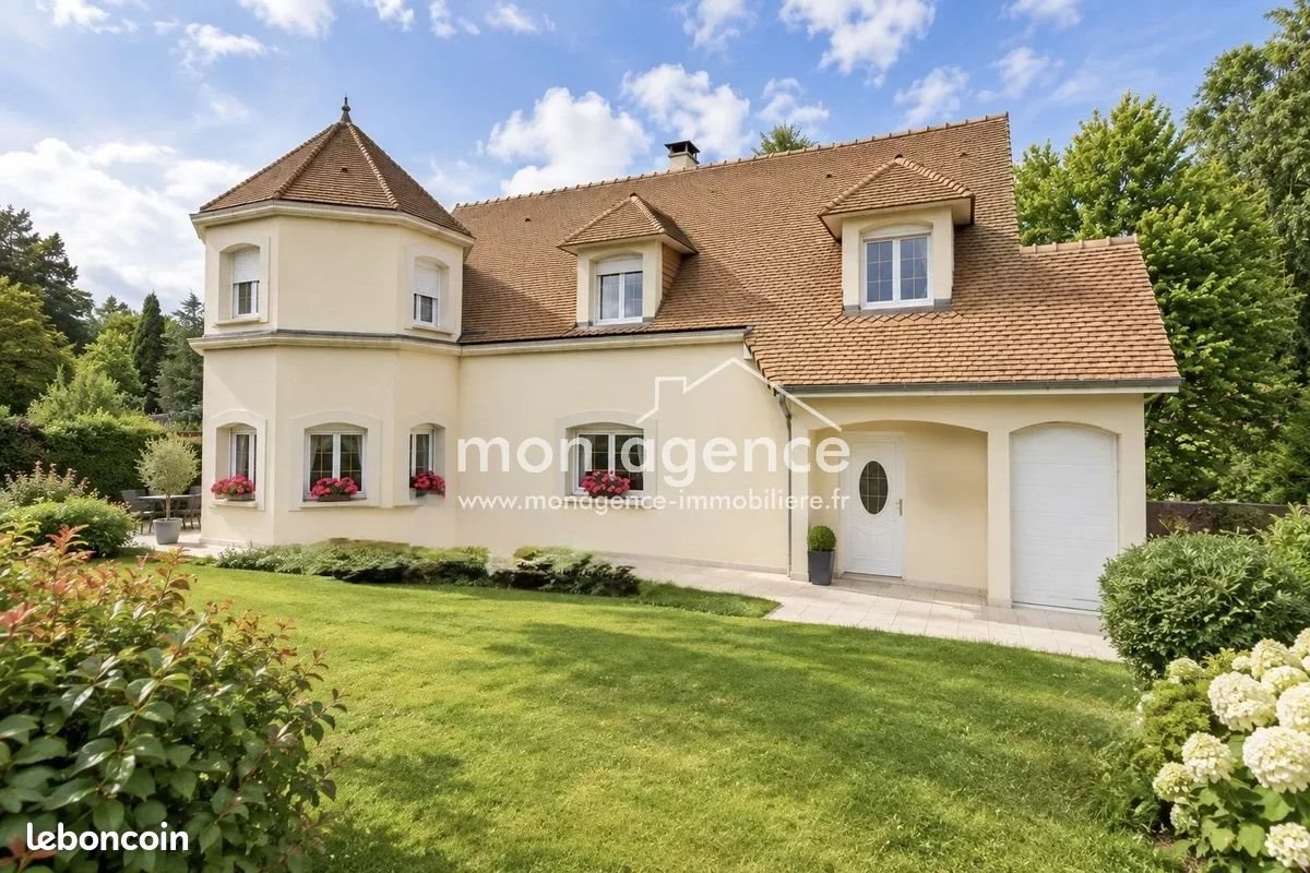Maison à vendre, 160m², Quincampoix