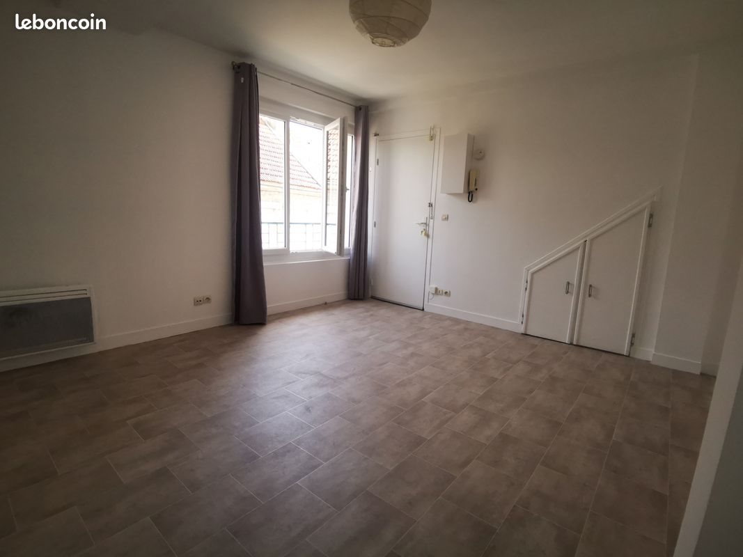 Appartement à louer, 39m², Milly-la-Forêt