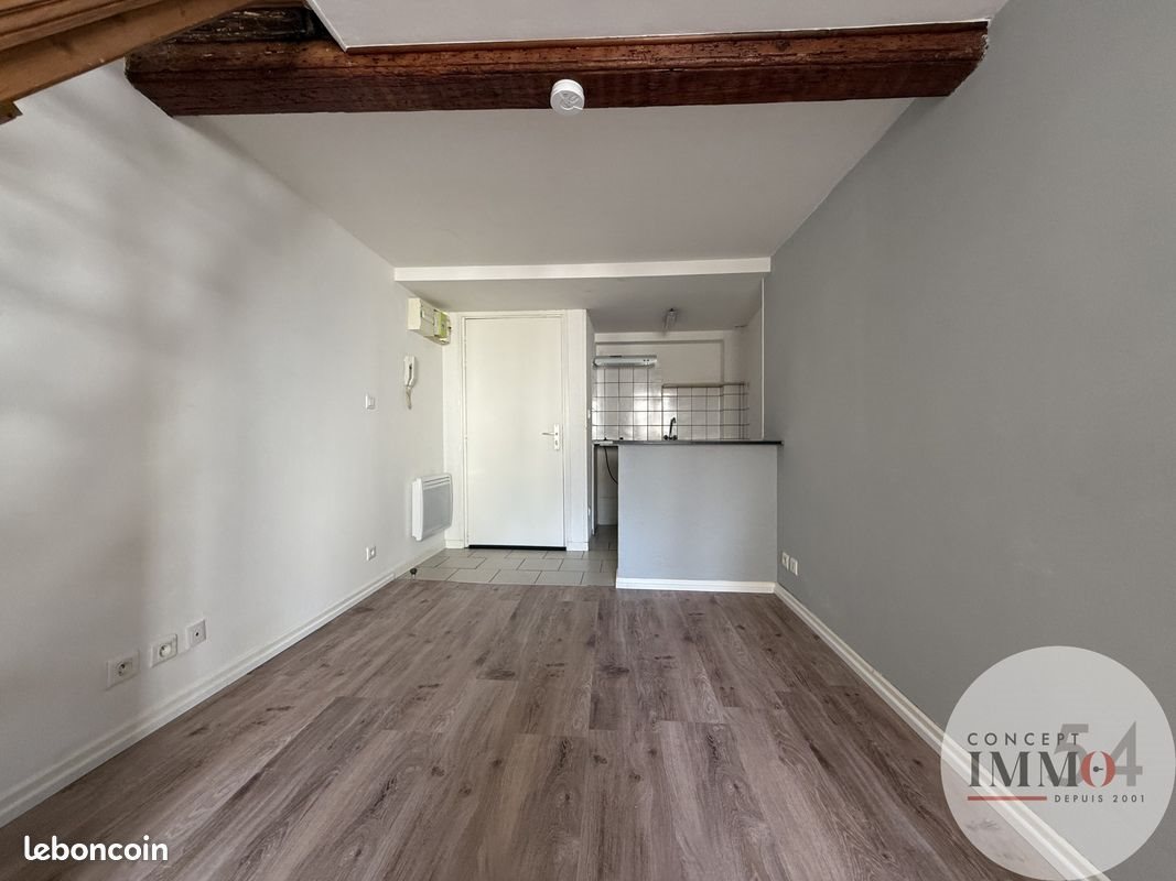 Appartement à louer, 24m², Toul