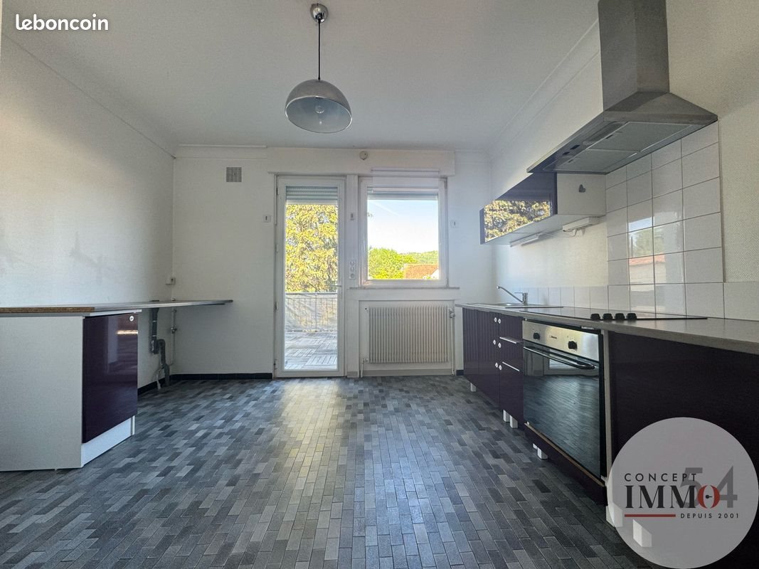 Appartement à louer, 99m², Toul