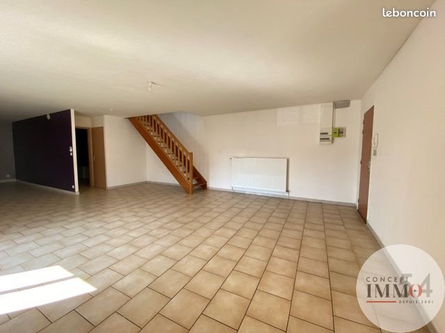 Appartement à louer, 117m², Dommartin-lès-Toul