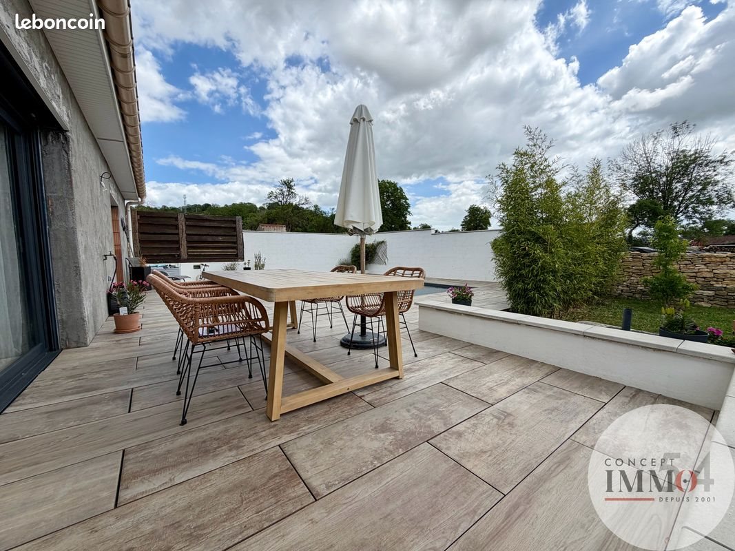 Maison à louer, 127m², Crépey