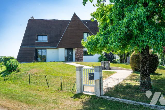 Maison à vendre, 160m², Crevin