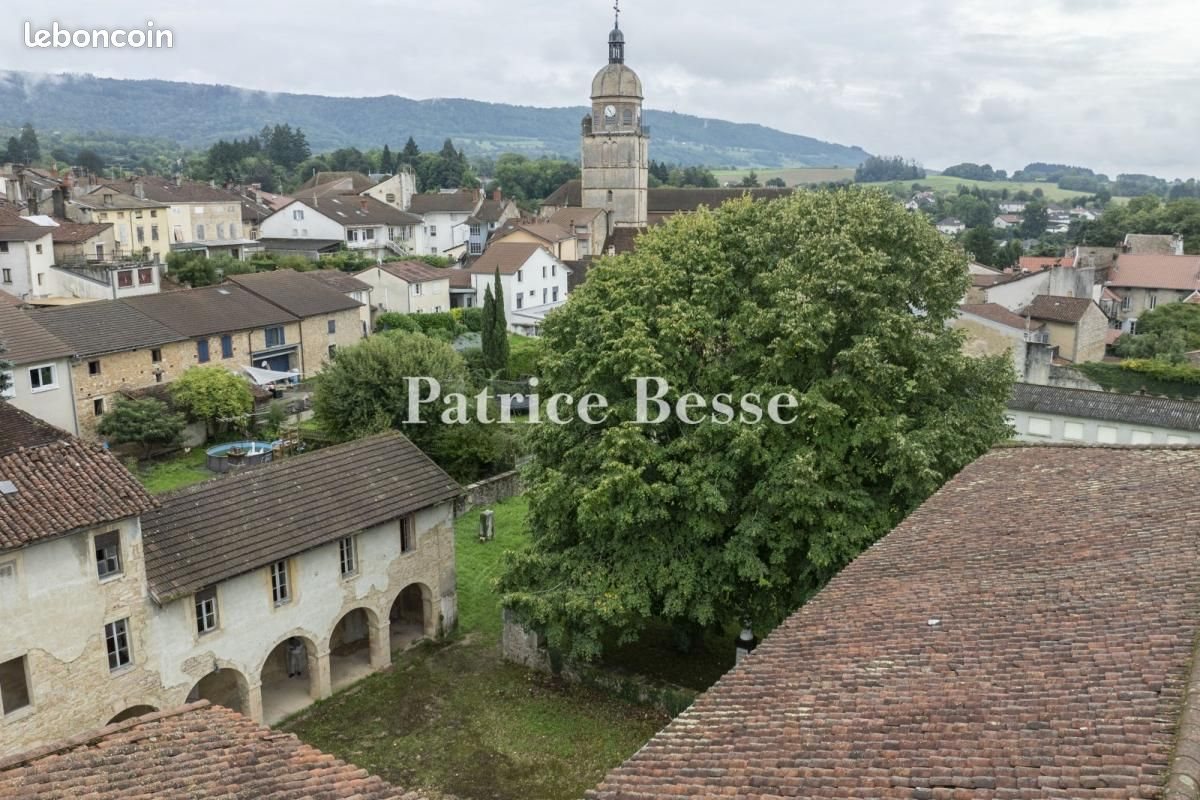 Maison à vendre, 868m², Saint-Amour
