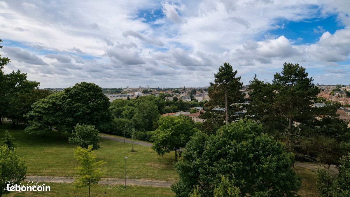 Appartement à vendre, 79m², Poitiers